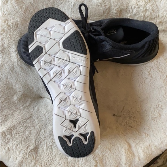 Nike trainer sneaker - Picture 4 of 5